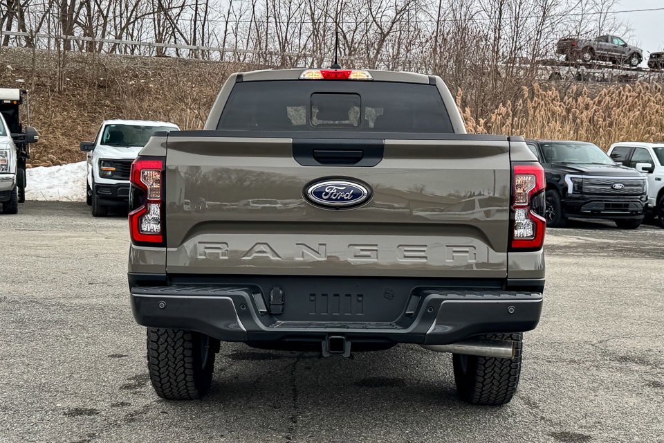 New 2025 Ford Ranger XLT w/ FX4 Off-Road Package image 4