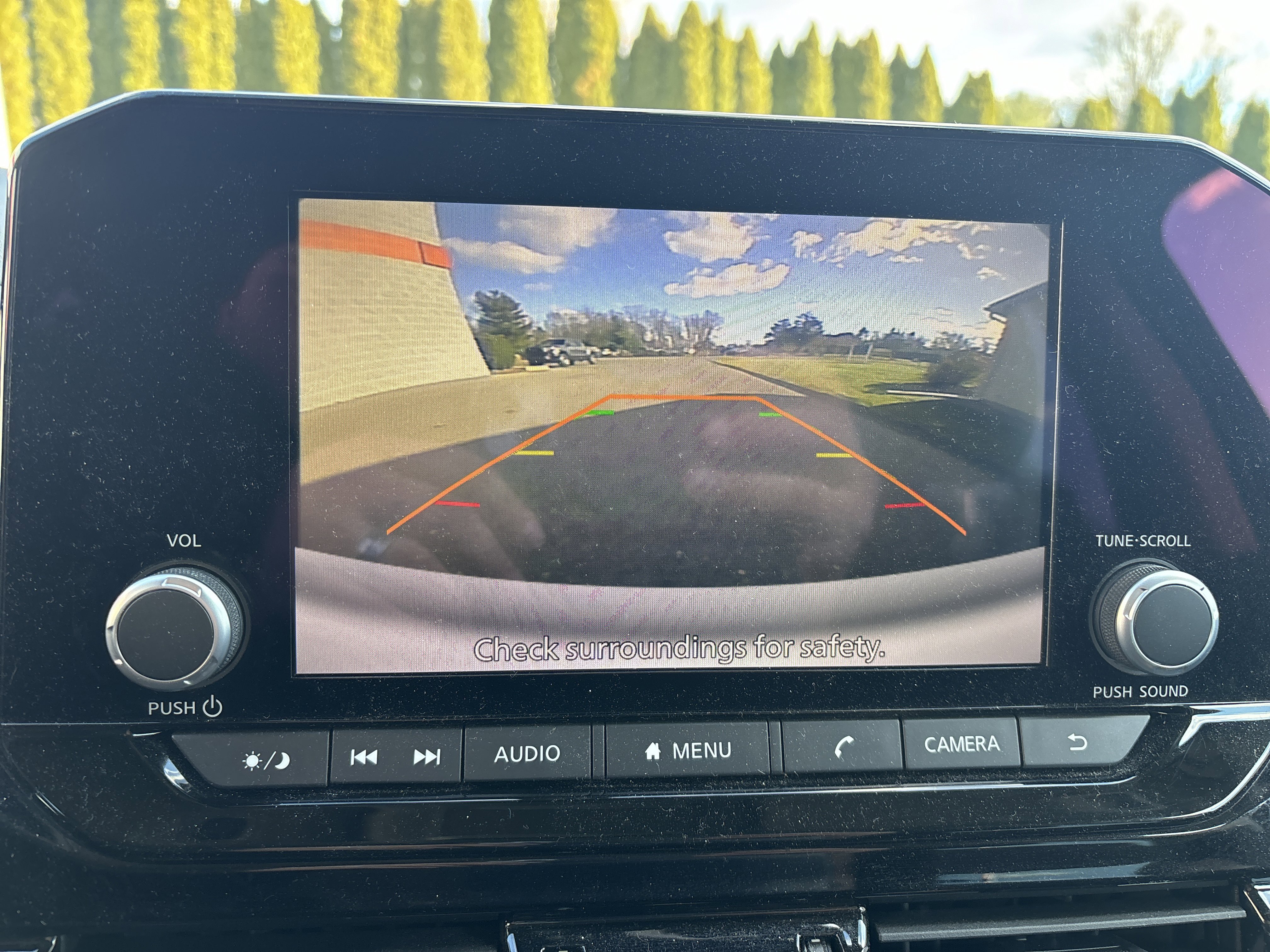 Used 2024 Nissan Pathfinder SV w/ Black Appearance Package image 28