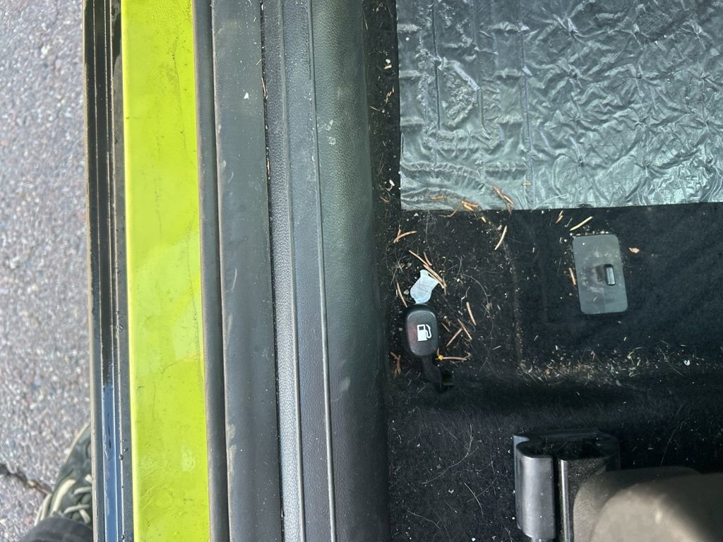 Used 2024 Hyundai Kona SE image 12