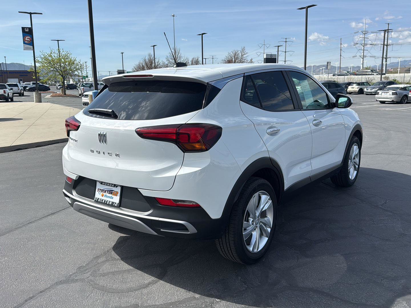 Used 2024 Buick Encore GX Preferred image 7