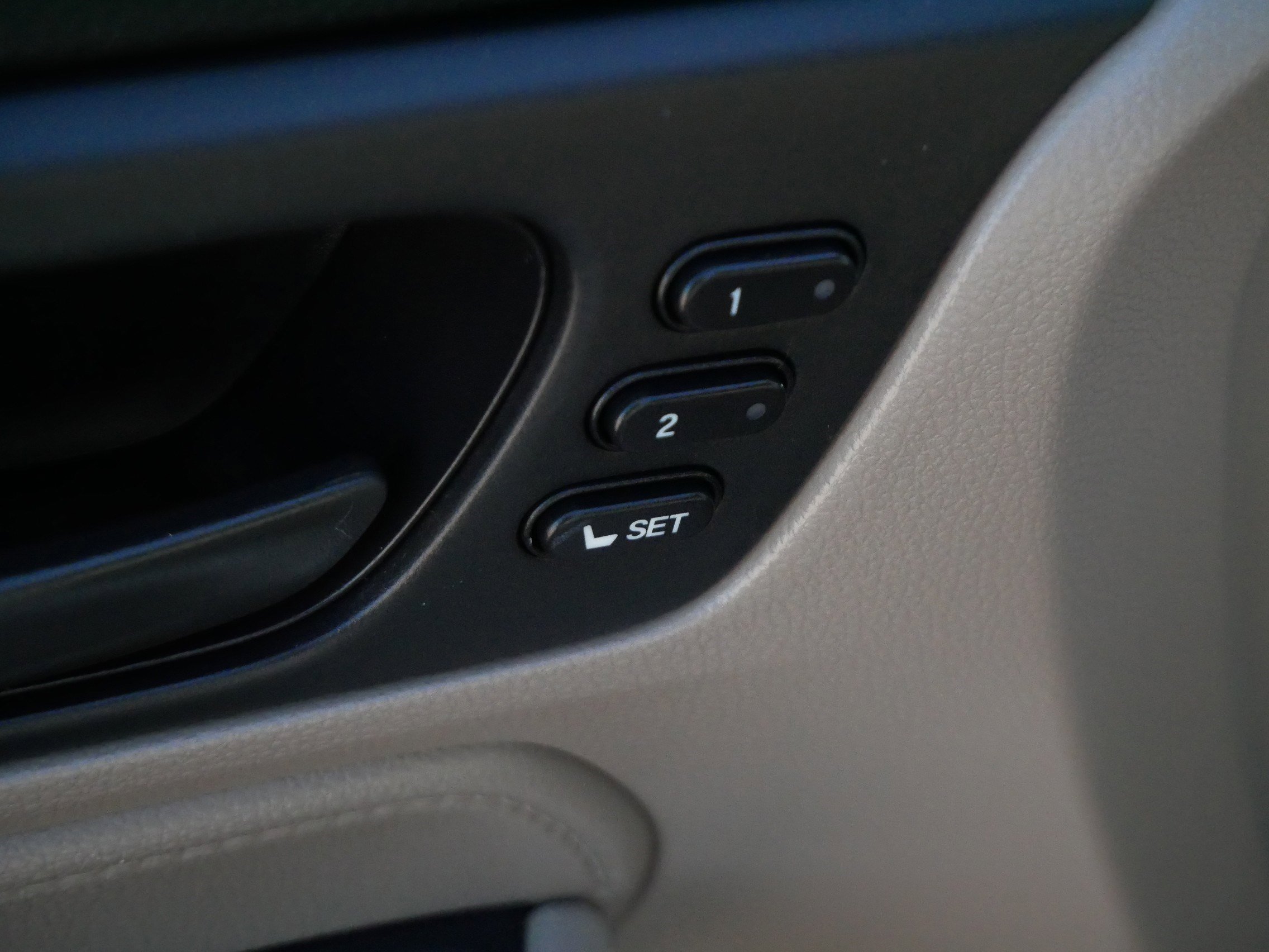 Used 2018 Honda Odyssey EX-L image 19