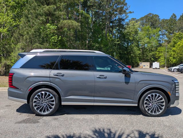 Used 2026 Hyundai Palisade Calligraphy image 4