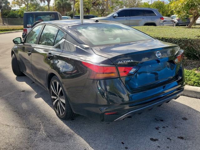 Used 2019 Nissan Altima 2.5 SR image 2