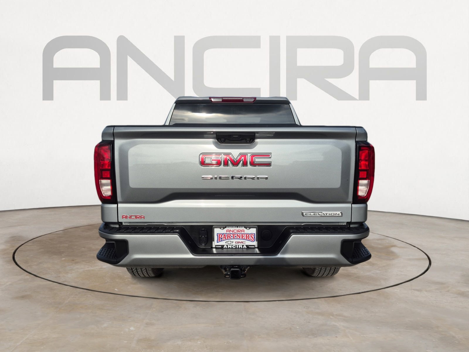Used 2024 GMC Sierra 1500 Elevation AWD/4WD image 9