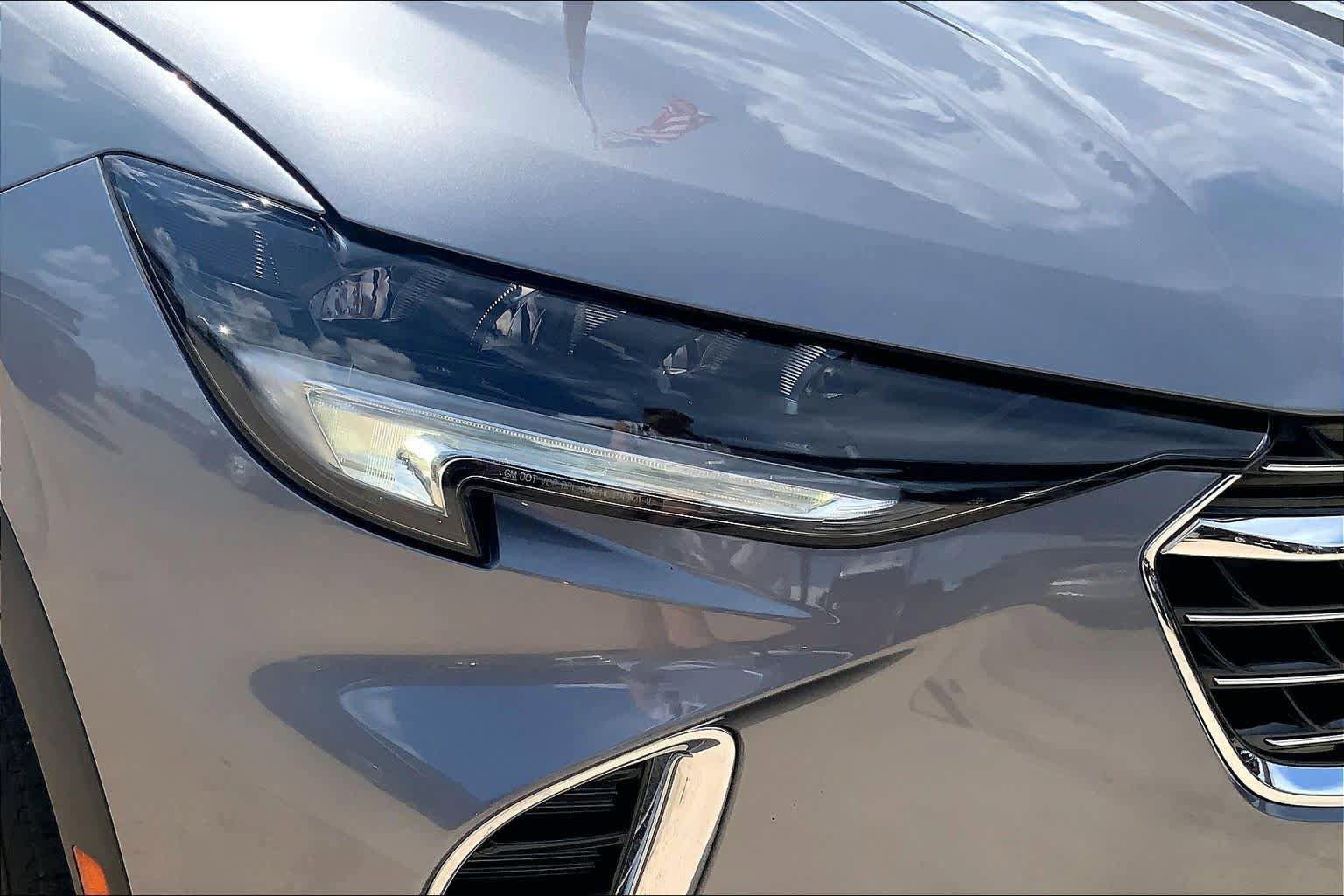 Used 2022 Buick Envision Essence w/ Safety Package FWD image 27