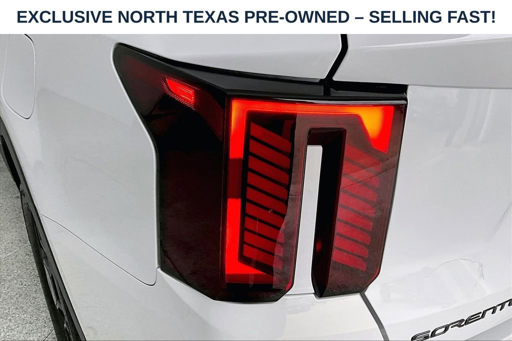 Used 2025 Kia Sorento SX Prestige w/ Olive Brown Leather Package AWD/4WD image 41