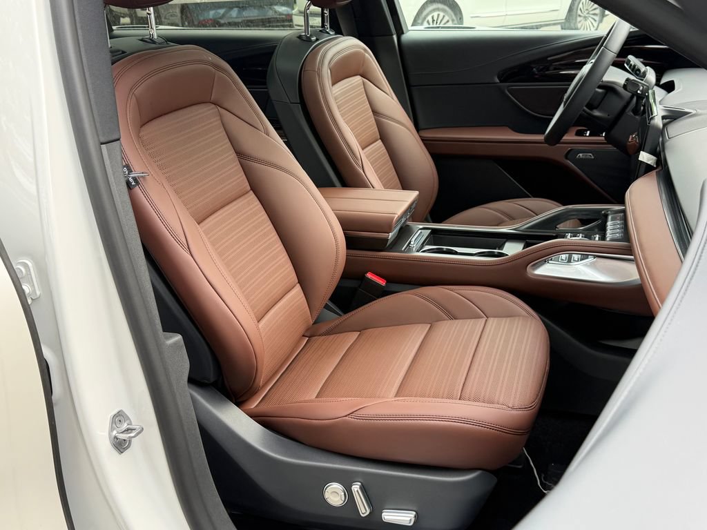 New 2026 Lincoln Nautilus Reserve AWD/4WD image 16