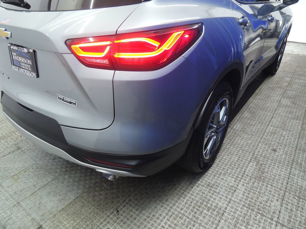 Used 2024 Chevrolet Blazer LT w/ Sound & Technology Package image 37