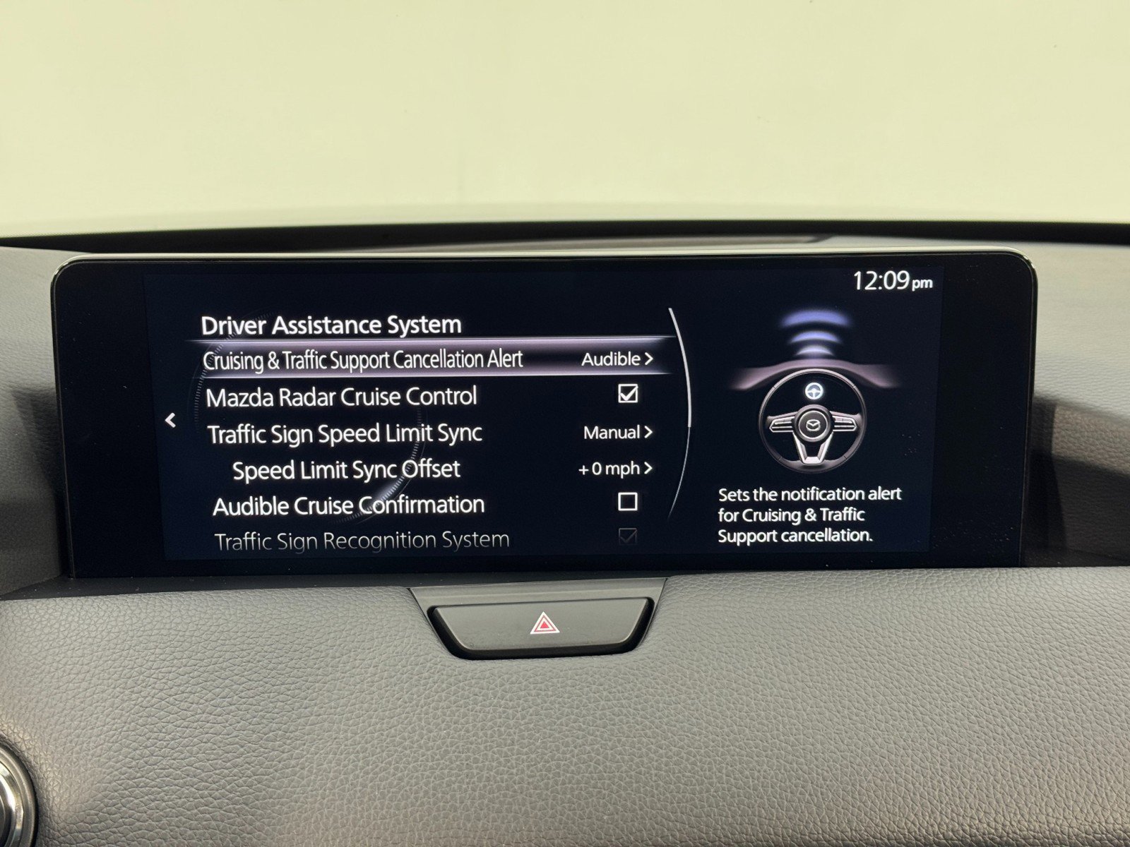 Used 2025 MAZDA CX-90 Plug-In Hybrid w/Premium Sport image 28