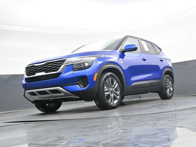 Used 2023 Kia Seltos LX AWD/4WD image 38