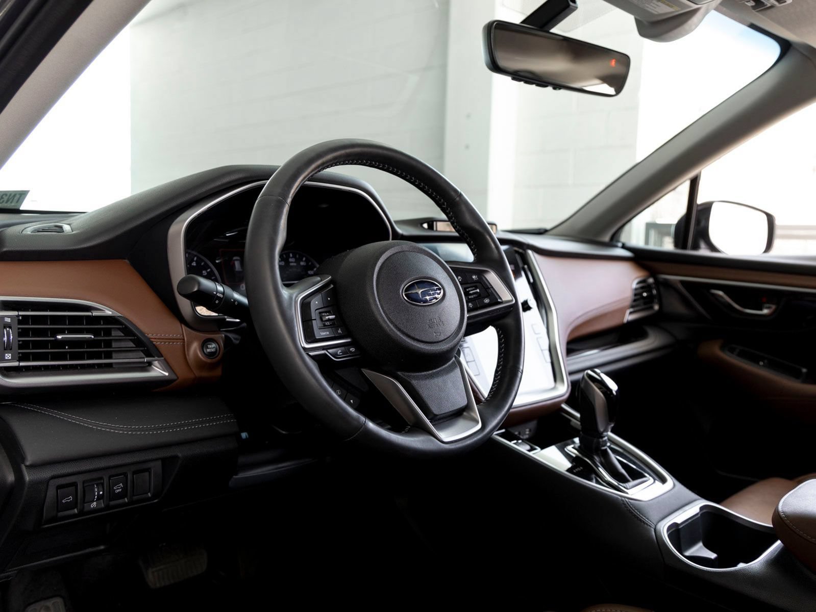 Used 2022 Subaru Outback Touring AWD/4WD image 13