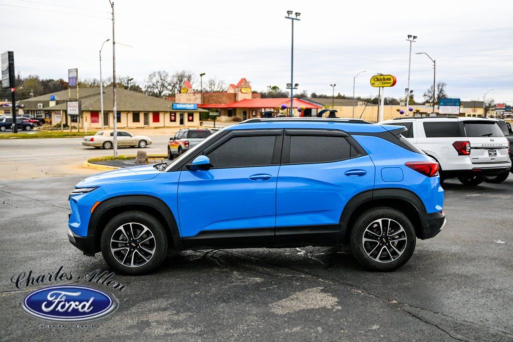 Used 2024 Chevrolet TrailBlazer LT image 4