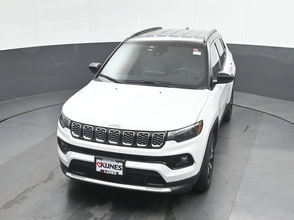 Used 2025 Jeep Compass Limited AWD/4WD image 35