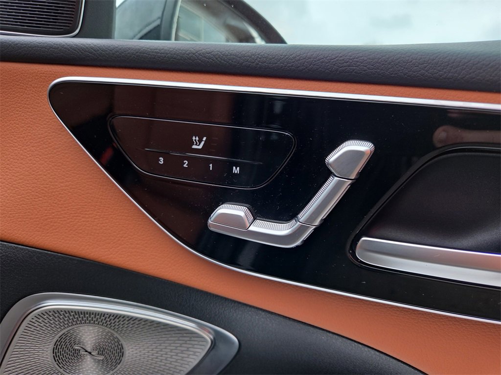 Certified 2023 Mercedes-Benz C 300 4MATIC Sedan image 20