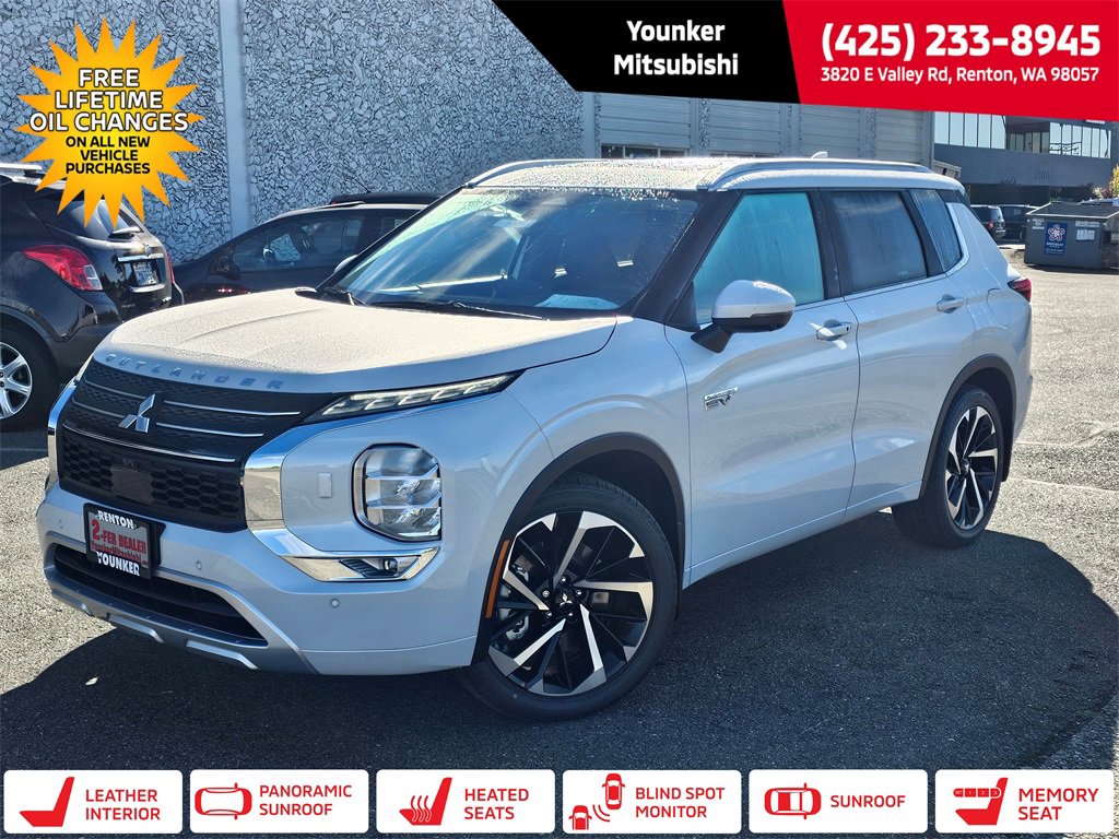 New 2025 Mitsubishi Outlander SEL