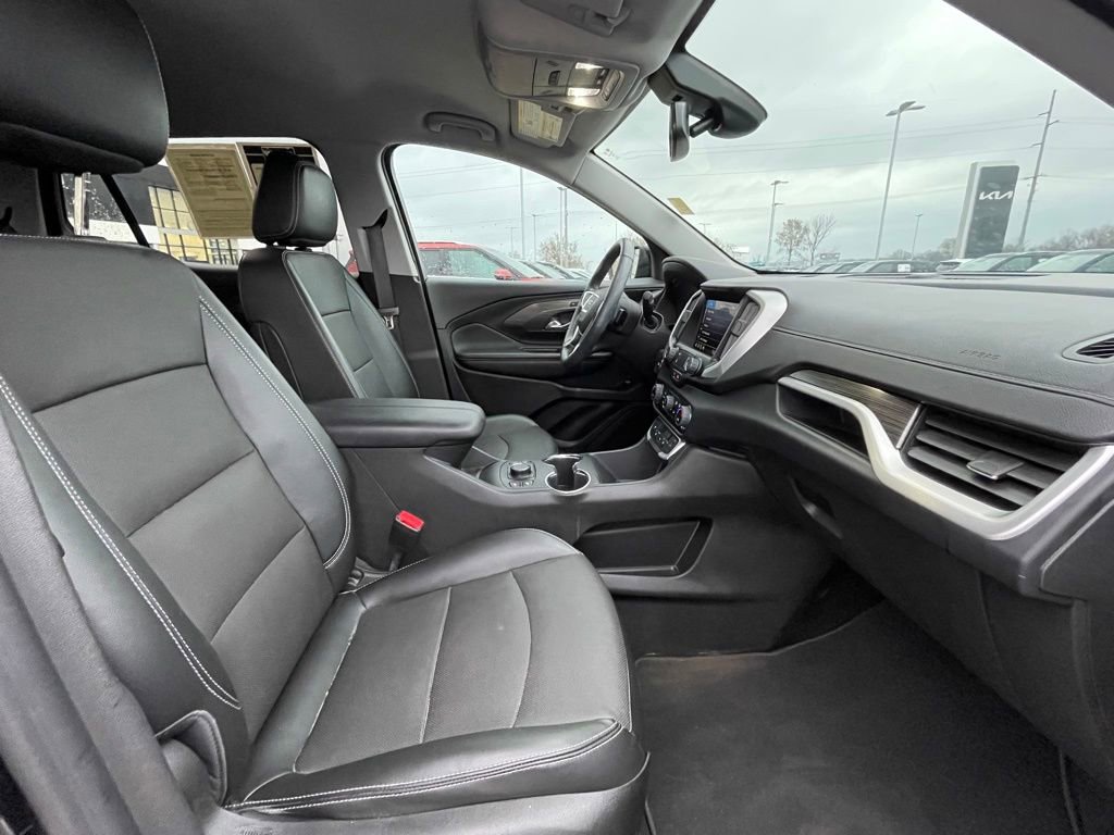 Used 2023 GMC Terrain SLT image 26