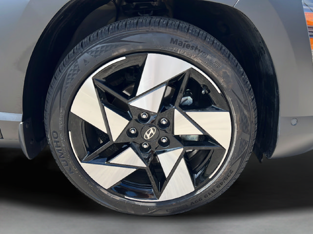 Certified 2025 Hyundai Kona Limited FWD image 35