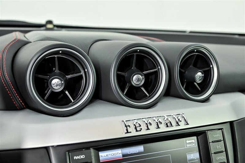 Used 2016 Ferrari FF AWD/4WD image 26