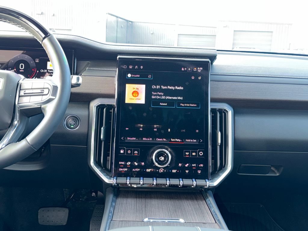 Certified 2026 GMC Acadia Denali w/ Super Cruise Package FWD image 22