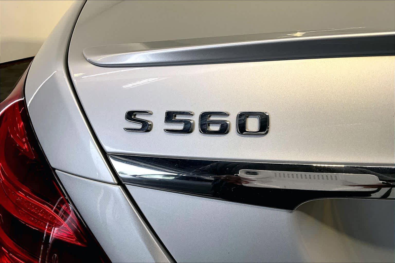 Certified 2019 Mercedes-Benz S 560 4MATIC Sedan image 33