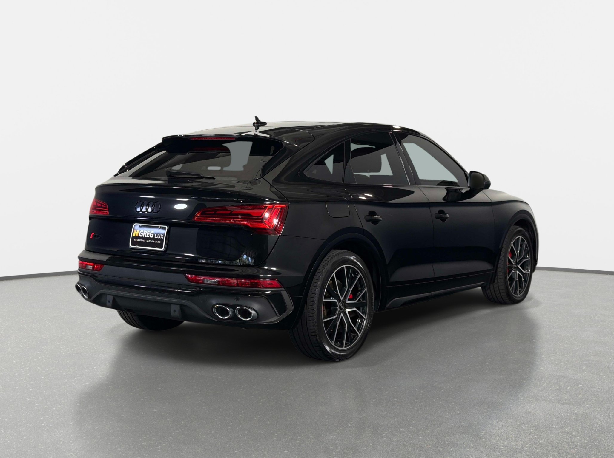 Used 2023 Audi SQ5 Premium Plus w/ Premium Plus Package AWD/4WD image 3