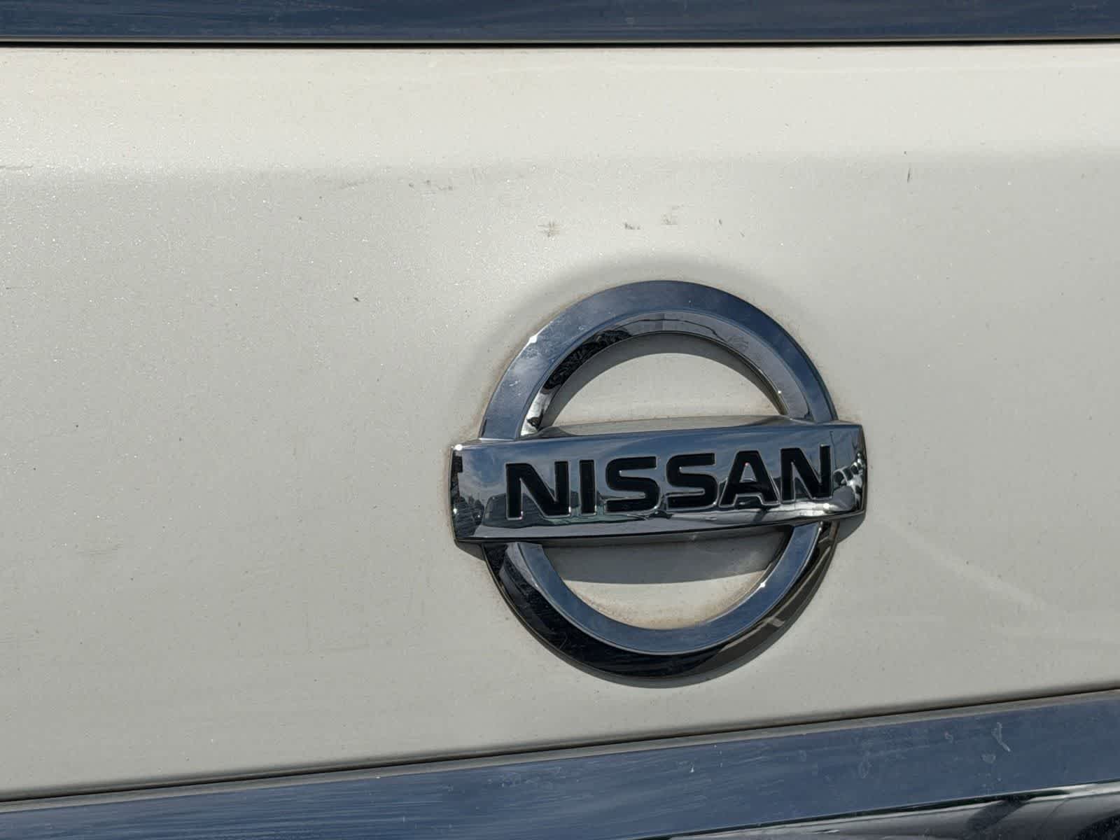 Used 2015 Nissan Quest SL FWD image 18