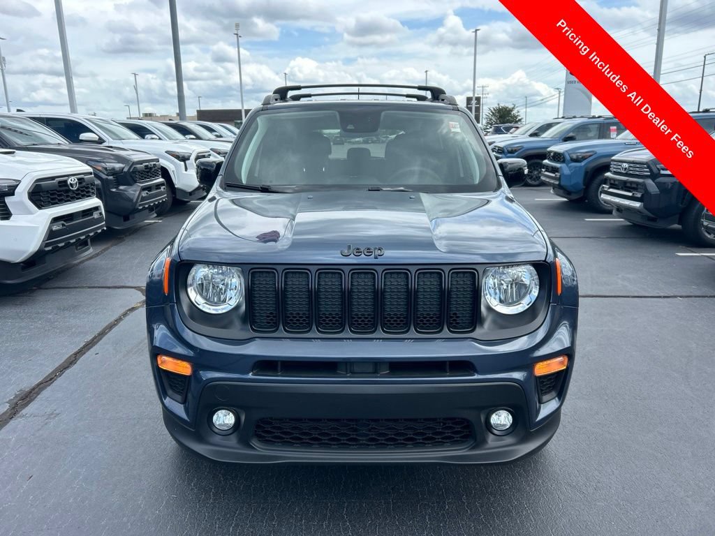 Used 2023 Jeep Renegade Altitude AWD/4WD image 22