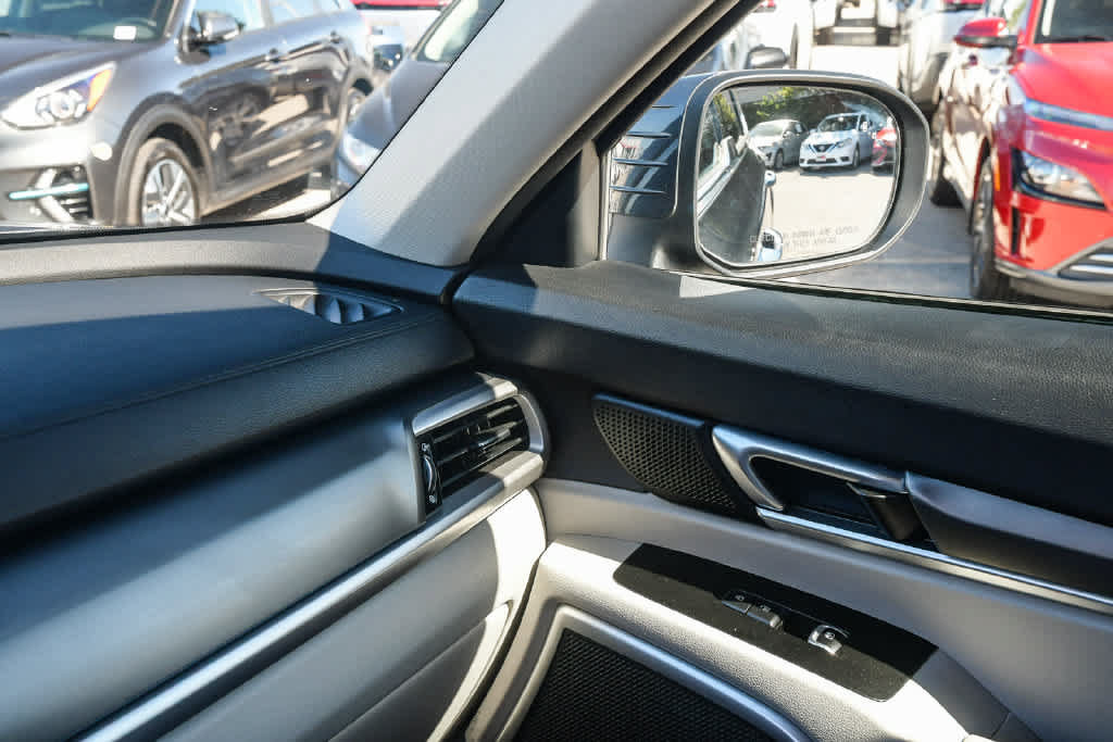 Used 2021 Kia Telluride S FWD image 19
