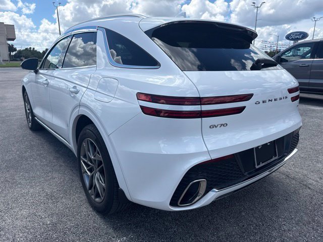 Used 2025 Genesis GV70 2.5T w/ Advanced Package AWD/4WD image 6