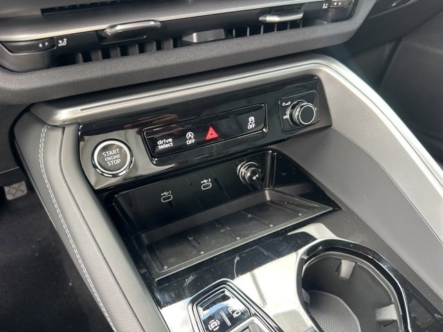 New 2025 Audi Q5 Premium image 22