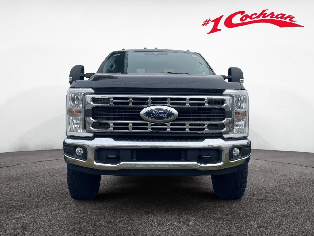 New 2026 Ford F350 XLT w/ Tremor Off-Road Package image 2