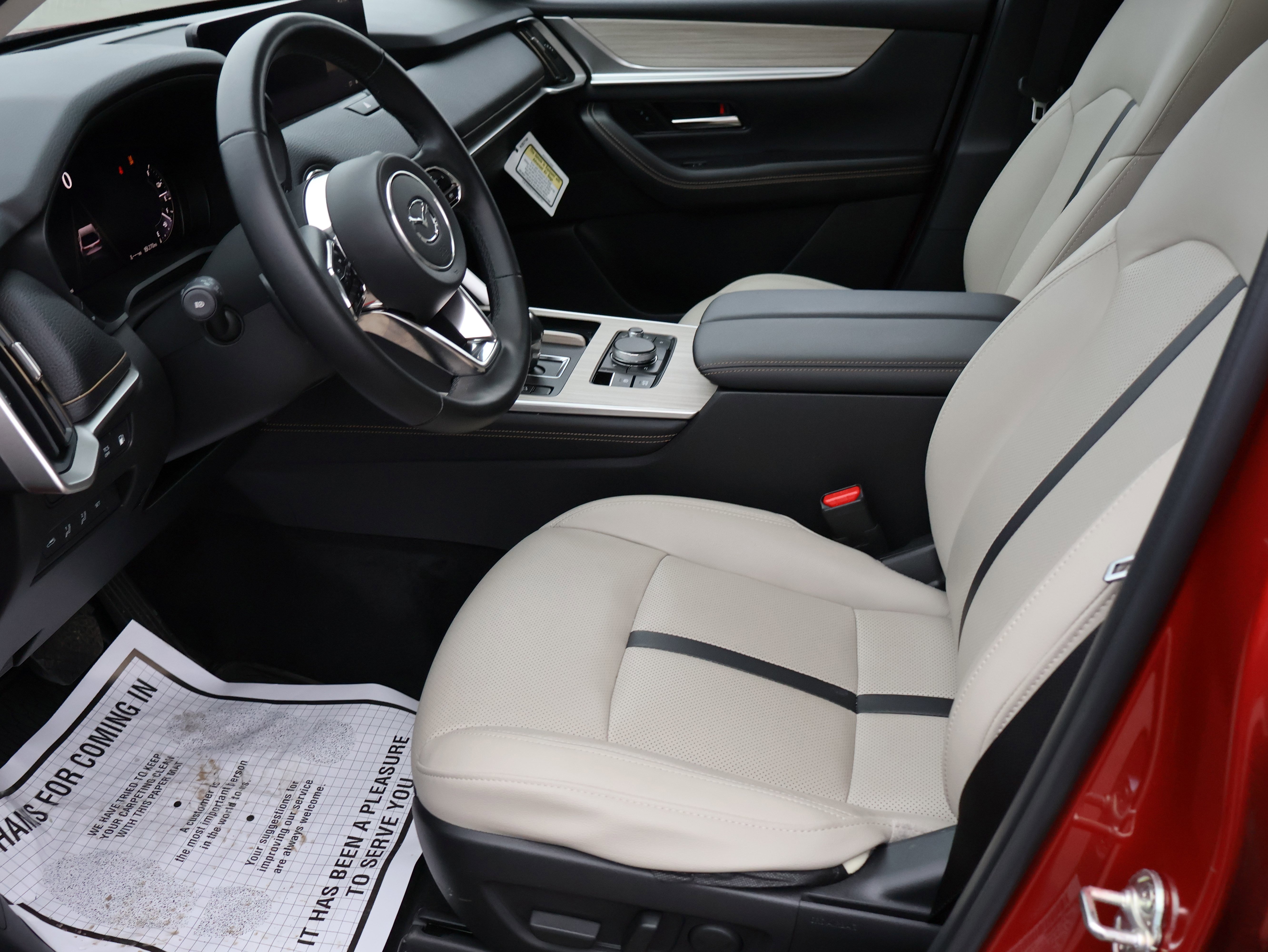 Used 2025 MAZDA CX-70 Plug-In Hybrid w/ Premium Pkg image 41