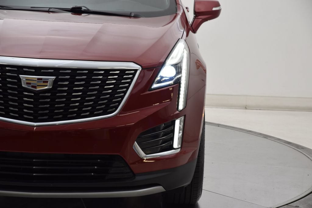 Used 2023 Cadillac XT5 Premium Luxury w/ LPO, Floor Liner Package FWD image 10