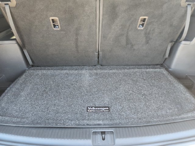 Used 2021 Volkswagen Atlas SE w/ Panoramic Sunroof Package AWD/4WD image 34
