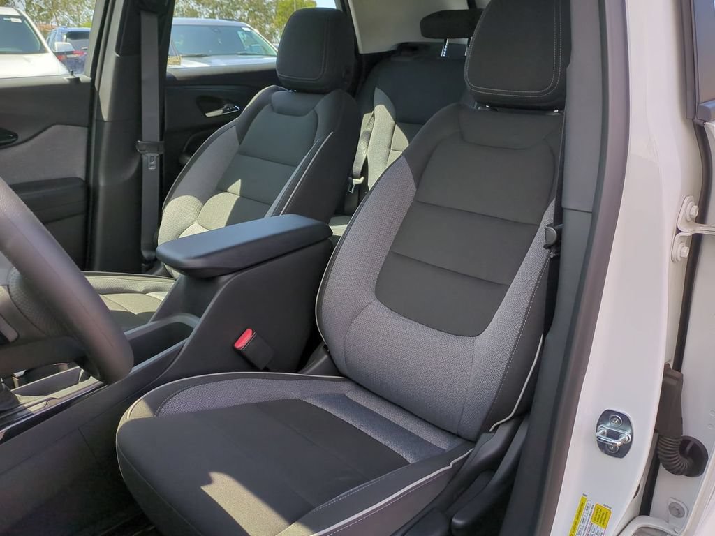 Used 2023 Chevrolet TrailBlazer LS FWD image 18
