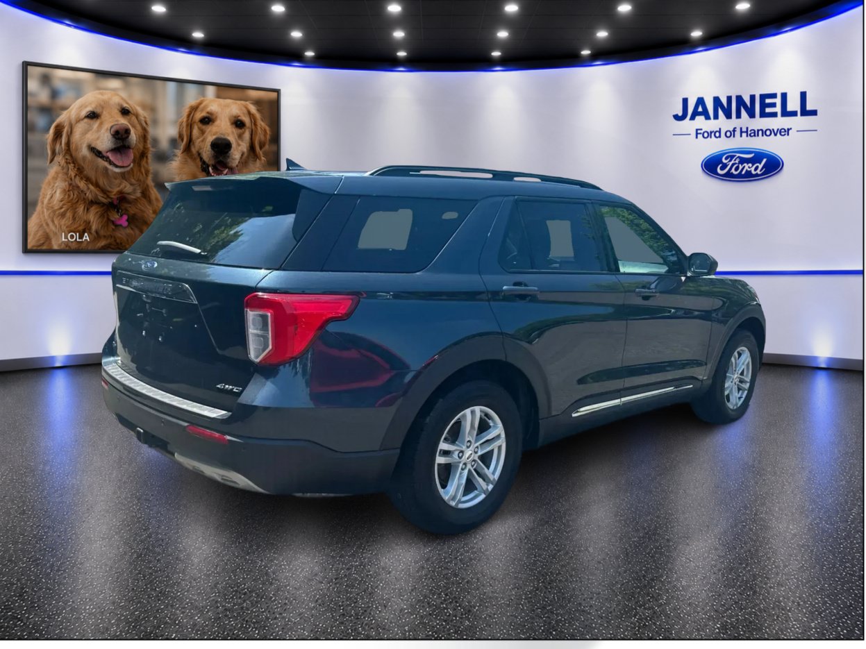 Used 2023 Ford Explorer XLT w/ Equipment Group 202A AWD/4WD image 6