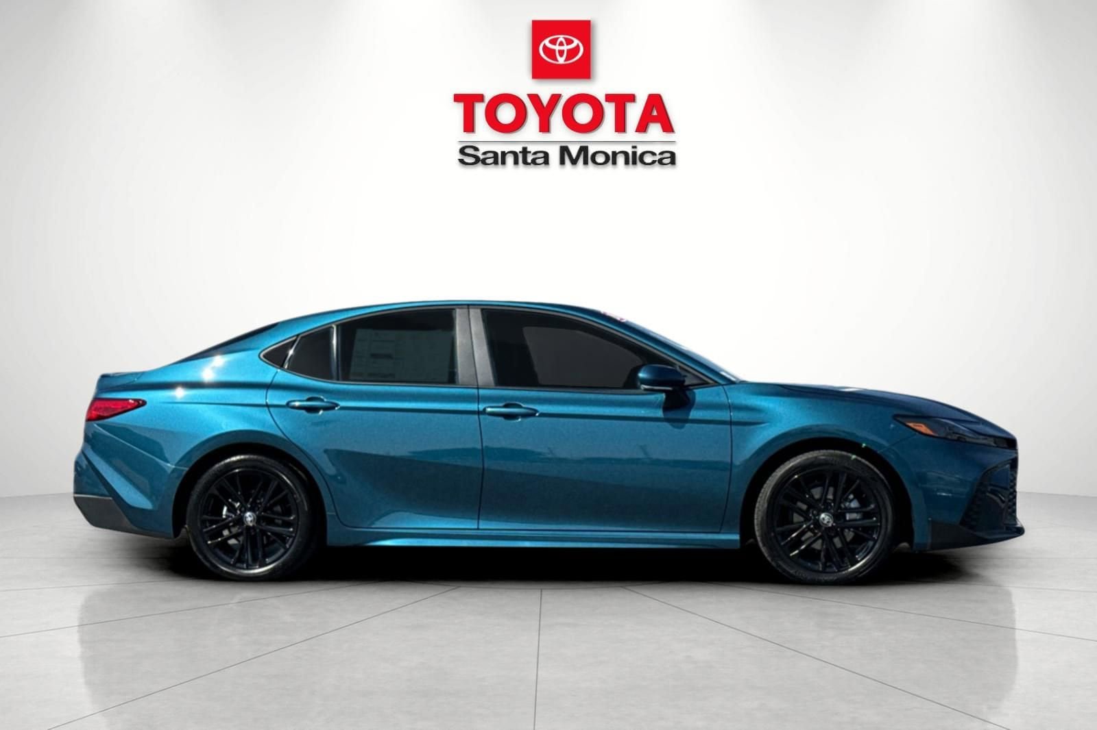 New 2026 Toyota Camry SE video 2