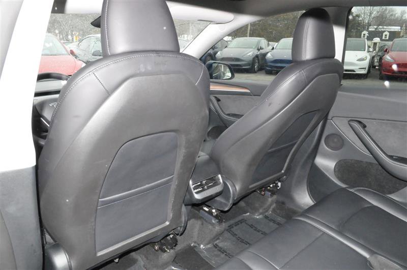Used 2024 Tesla Model Y Long Range image 11