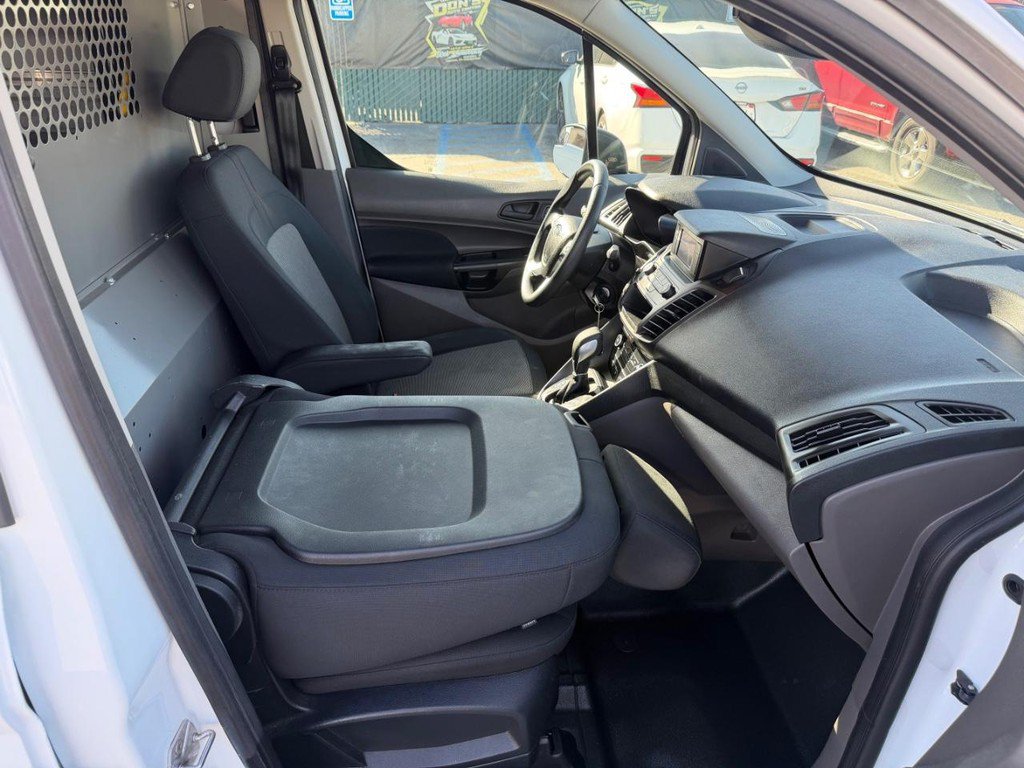Used 2019 Ford Transit Connect XL image 38