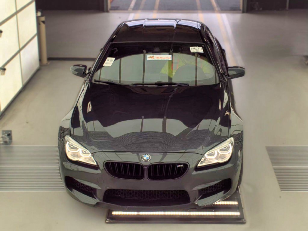 Used 2018 BMW M6 Gran Coupe RWD image 3