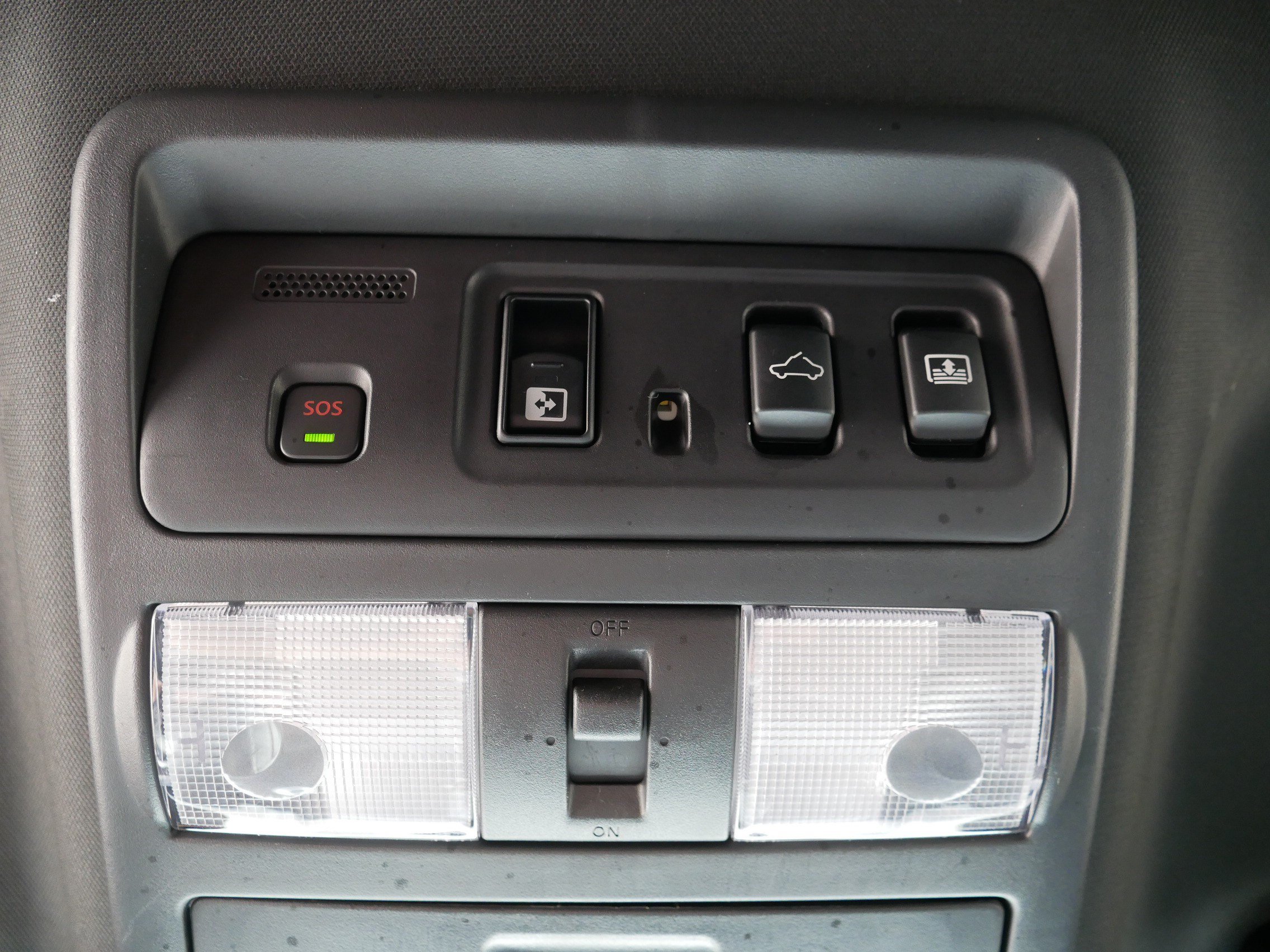 Certified 2024 Nissan Titan PRO-4X w/ Pro-4x Convenience Package AWD/4WD image 33