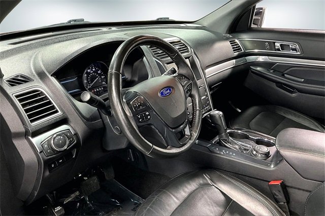 Used 2018 Ford Explorer Sport w/ Equipment Group 401A image 16