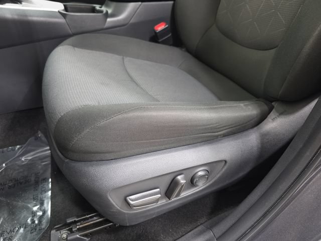 Certified 2025 Toyota RAV4 XLE AWD/4WD image 29