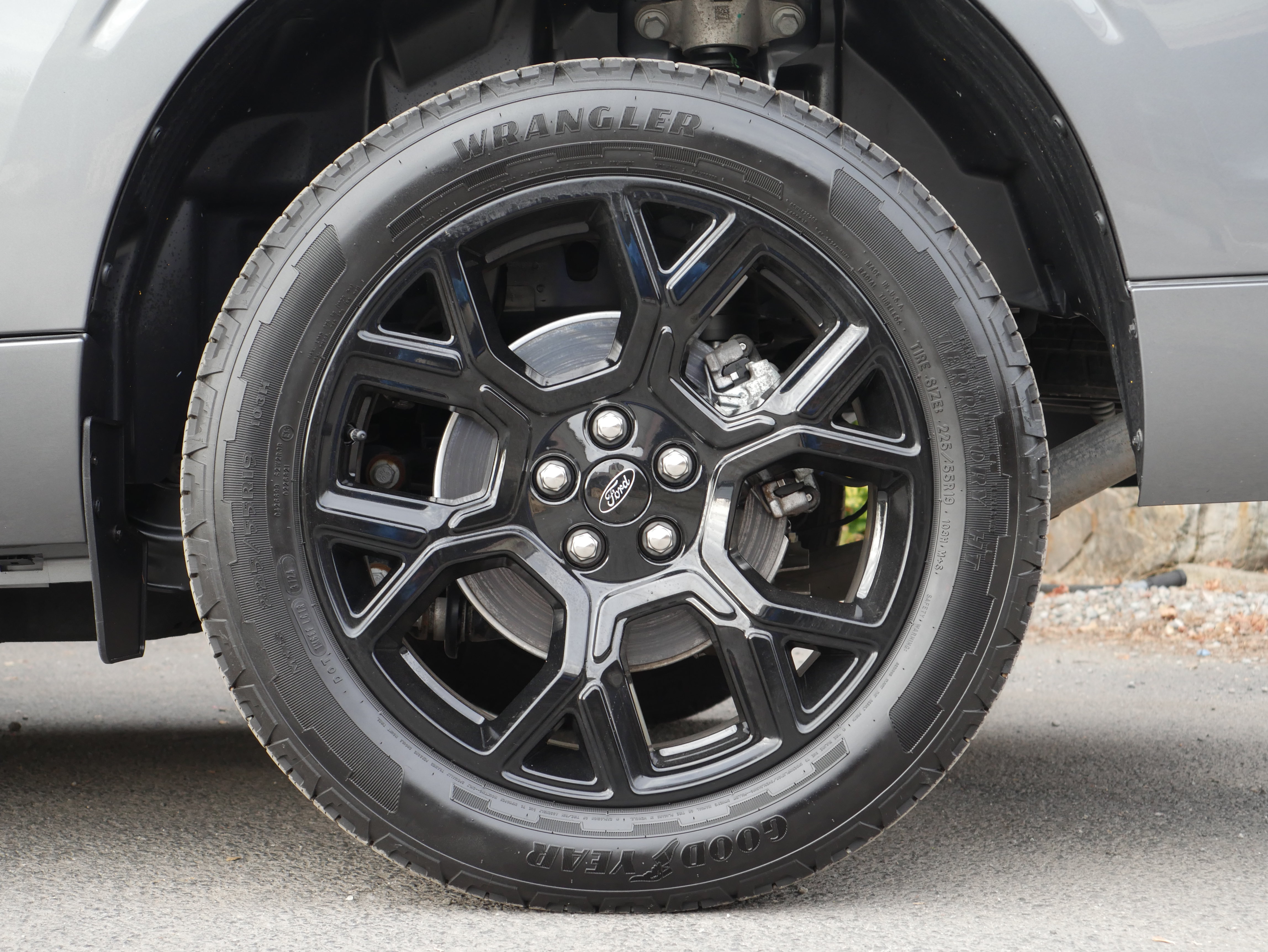 Used 2025 Ford Maverick Lobo AWD/4WD image 16