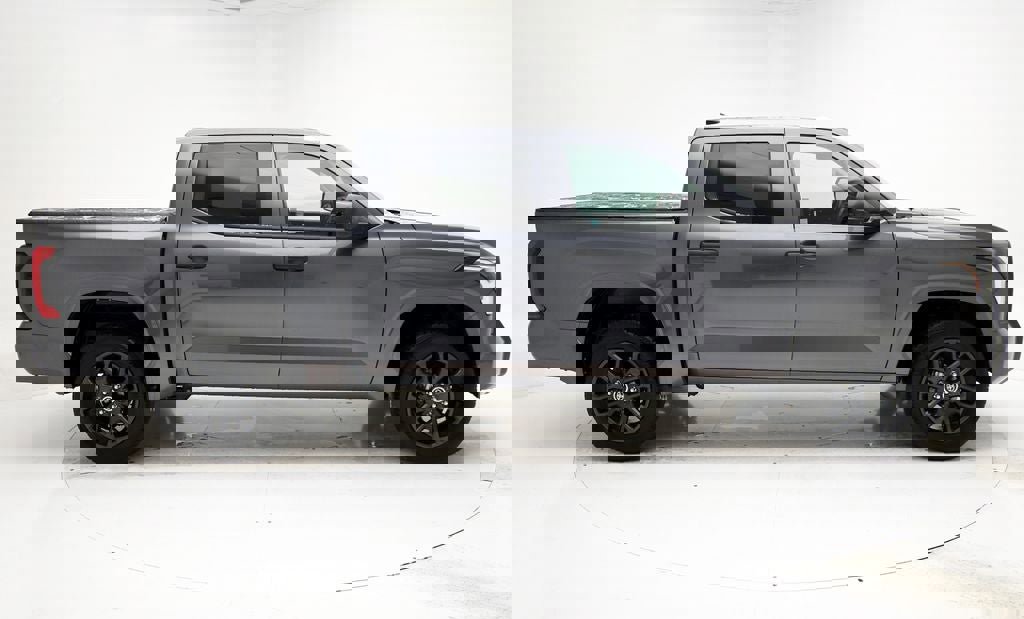 Used 2023 Toyota Tundra SR image 2