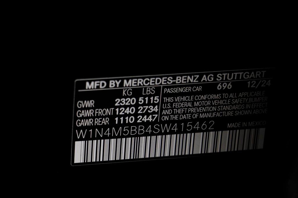 Used 2025 Mercedes-Benz GLB 35 AMG 4MATIC image 24