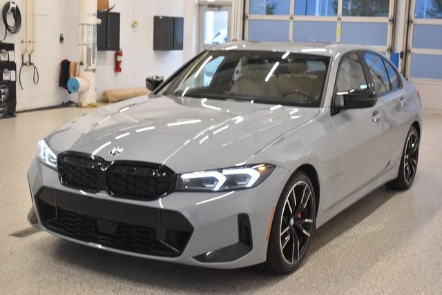 Used 2026 BMW M340i xDrive AWD/4WD image 9