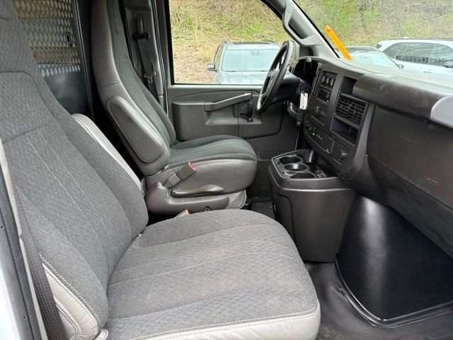 Used 2024 Chevrolet Express 2500 w/ Driver Convenience Package image 12