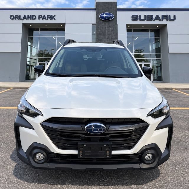 Used 2024 Subaru Outback Premium AWD/4WD image 2