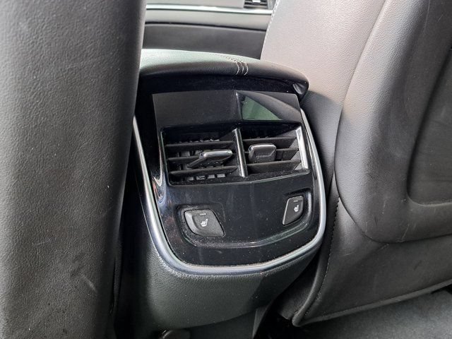 Used 2017 Cadillac XTS Luxury FWD image 28